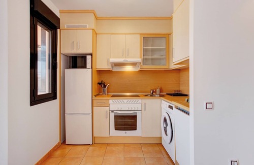 La Oliva House | Vacation Home "Villa Norteventura" with Mountain View, Shared Pool & Wi-Fi