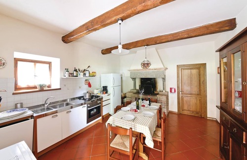 Subbiano House | Vacation home with pool and jacuzzi for the exclusive use of guests in Subbiano, in the Arno Valley
