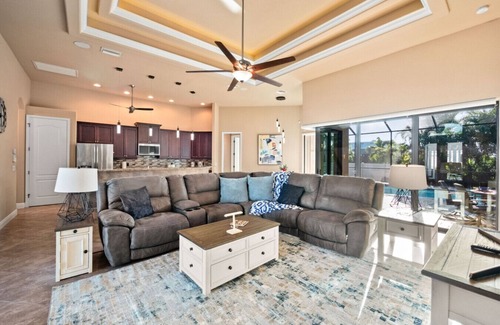 Pelican Villa | Vacation Home with Heated Pool 3 Bedrooms, 2 Bath