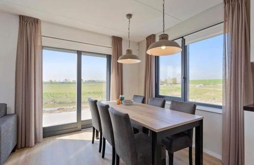 Scherpenisse House | Vacation Home Zeeland by Oosterschelde Park, cleaning included