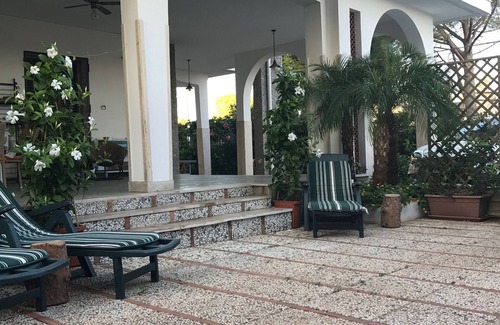 Carini Apartment | Vacation & House Imparato Vacanze Prestige Carini Costa Verde Mare - House Garden