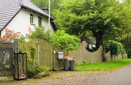 Wiek Apartment | Vacation in peace & nature - apartment on the Bodden with fenced plot. & water access
