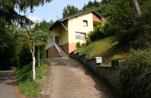 Densborn House | Vacation in the beautiful Vulkaneifel. Family and child friendly! Eifelsteig