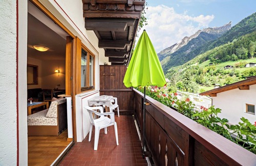 San Martino in Passiria Apartment | Vacation Apartment "Moosmair 2" with Mountain View, Wi-Fi, Balcony & Garden