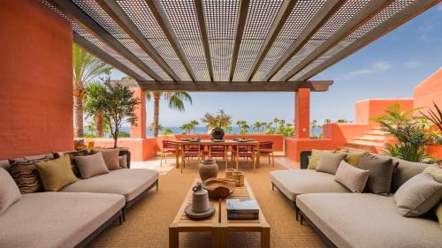 New Golden Mile House | VACATION MARBELLA I The Signature Penthouse, Sea View, Sauna, Private Heated Jacuzzi, Cutting-edge Amenities