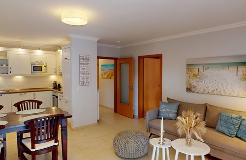 Pelzerhaken Apartment | Vacation oasis close to the beach with sun terrace on the Baltic Sea, for up to 4 people.