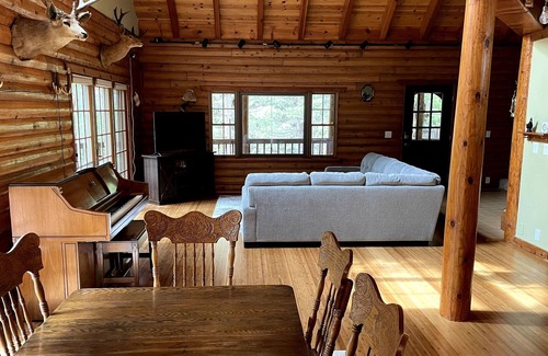 Croft House | Vacation Paradise near South Lake Tahoe