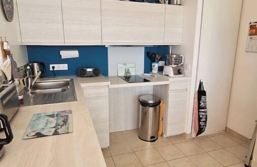 Etel Apartment | Vacation rental 2 room apartment facing Etel harbor