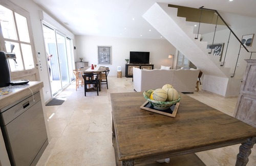 Aureille Villa | Vacation rental house with pool AUREILLE LS1-386