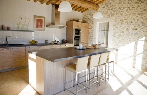 Eyguieres Villa | Vacation rental house with pool EYGUIERES LS1-195