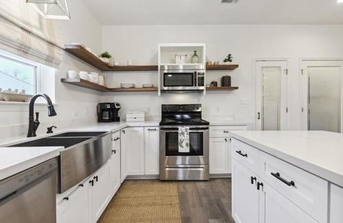 Bay St Louis House | Vacation Rental in Old Town Bay St Louis Unit A
