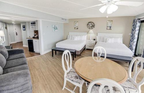 Litchfield by the Sea Apartment | Vacation Time Oceanfront Deluxe Queen Room 4th Flr