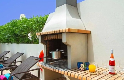Playa Blanca Villa | Vacation Villa 'Mar' with Private Pool, Wi-Fi and Air Conditioning