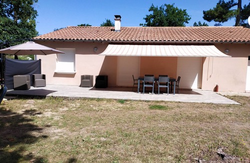 Ronce-les-Bains House | Vacation villa on shady plot