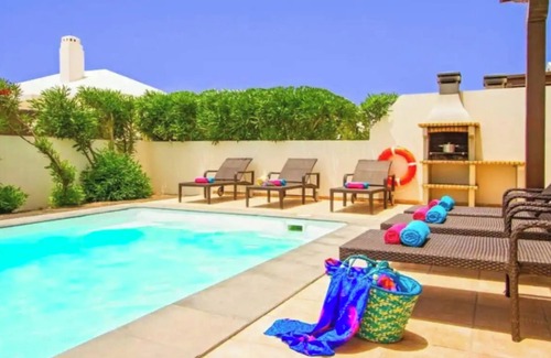 Playa Blanca Villa | Vacation Villa 'Teno' with Private Pool, Wi-Fi and Air Conditioning