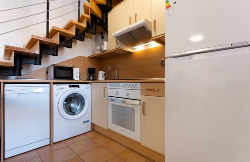 La Oliva Apartment | Vacation 'Vv Tindaya En Lajares' with Sea View, Shared Pool and Wi-Fi
