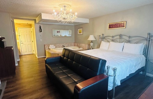 Brewer Hotel | Vacationland Inn & Suites