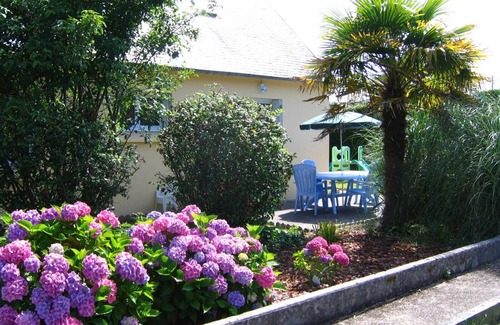 Lanveoc House | Vacations on the Crozon peninsula: sea, beach, countryside, hiking, relaxation.