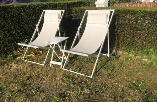 Nieuwmunster House | Vakantiehuis in modern begijnhof, 7 min van strand