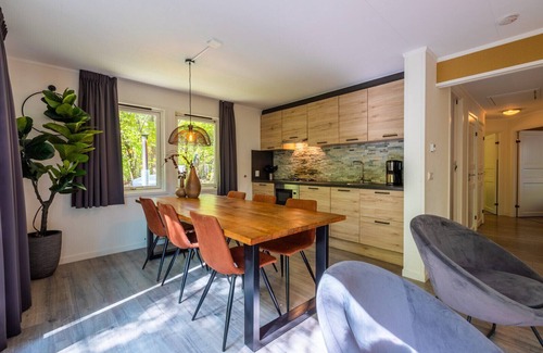 Municipality of Westerveld Ski Chalet | Vakantiepark De Wiltzangh - Fins Chalet Hottub 6