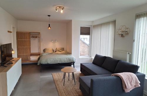 Blankenberge Apartment | Vakantiestudio Lora met tuintje