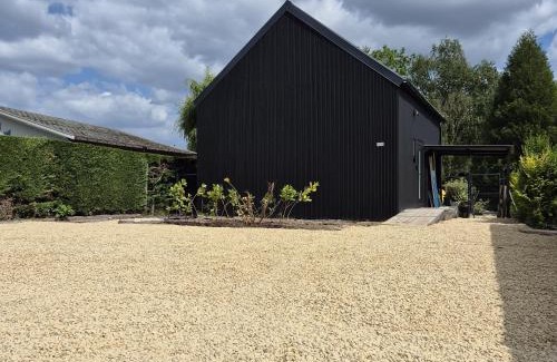 Geel House | Vakantiewoning aan het water, vissen, wandelen en genieten in de natuur