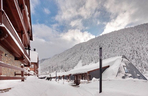 Baqueira Apartment | Val de Ruda Luxe 42 by FeelFree Rentals