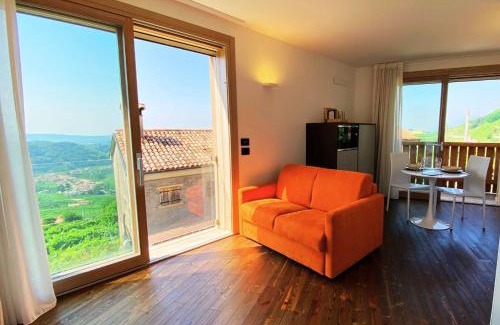 Valdobbiadene Apartment | ValdoCaban: Oasis among the Vines