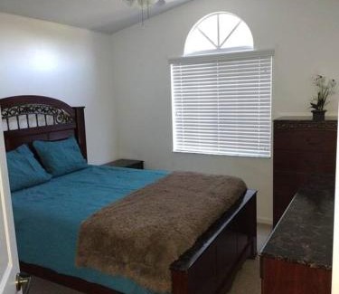 Port Saint Lucie House | Valencia Palms
