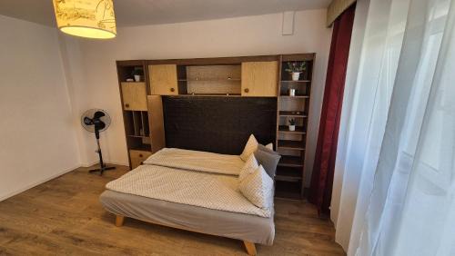 Baia Mare Apartment | Valentina Studio
