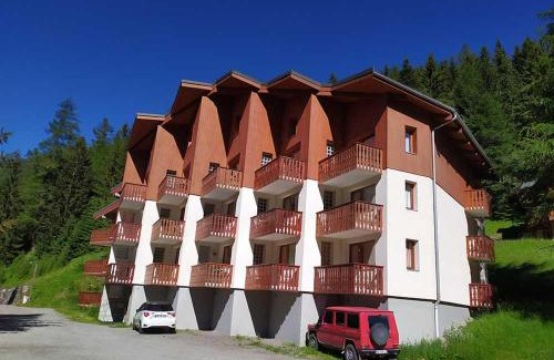 Valfrejus Apartment | VALFREJUS appartement 2 pièces 35m2, au pied des pistes avec balcon