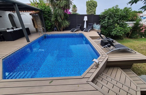 Castello d'Empuries Villa | Valira 5, charming villa with private pool and mooring on the canal!