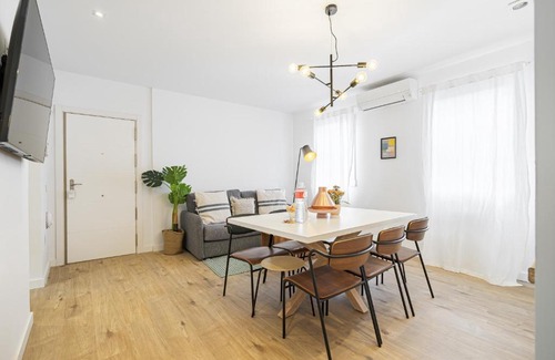Numancia Apartment | Vallecano Apartments by Olala Homes