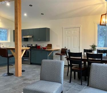 Golden House | Valley Edge Lodge