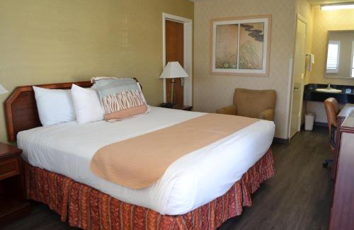 Newhall Hotel | Valley Inn San Jose