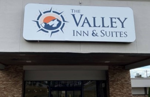 East Ridge Hotel | Valley Inn & Suites