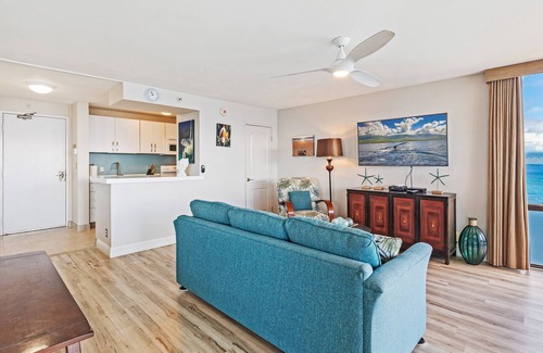 Kahana Condo | Valley Isle Resort #1110 - Vacation West Maui