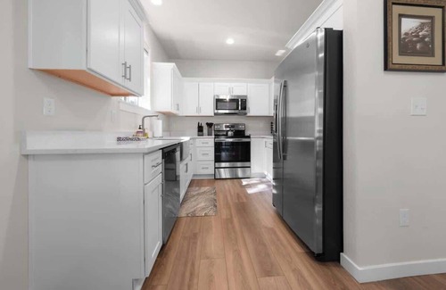 Spokane Valley House | Valley's Hottest Stay | Grill, Chill, Repeat