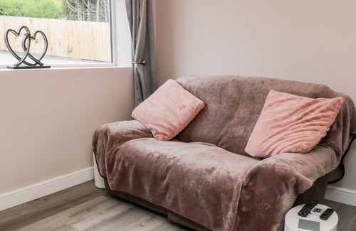 Aislaby Cottage | VALLEY VIEW, pet friendly, character holiday cottage in Sleights