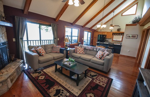 Blairsville Cabin | Valley View Vacation Rental with 3 Bedrooms, Hot Tub, and Awesome Views