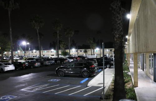 San Ysidro Hotel | Valli Hi Motel