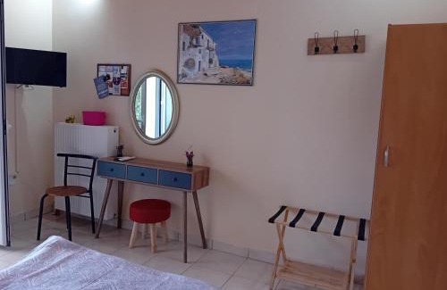 Paleros Apartment | Valta's Room 2