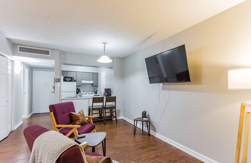 Downtown Memphis Apartment | Value downtown Memphis apartment w/gourmet kitchen
