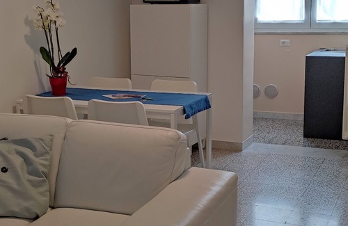 Matera Apartment | Van Gogh vacation home "Sweet Impressions" a 5 min walk from the Sassi