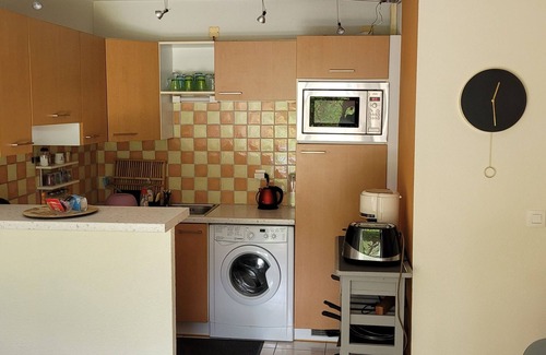 Vannes Apartment | VANNES, bright T2 with garden 10 min walk from the port and the city center