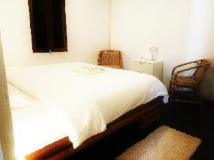 Savannakhet Bed & Breakfast | Vanpila