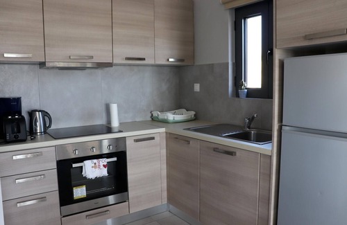 Vizari House | Vast view of landscape and sea, pool, 4 pers. | holiday home Triopetra, Crete