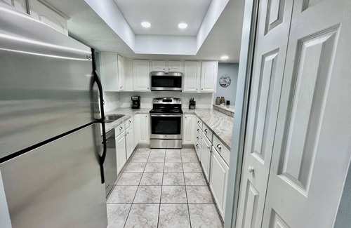 Butler Beach Condo | VDP 78 - Peaceful retreat with an easy walk to the beach!
