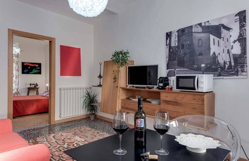 Scarlino House | Vedetta Townhouse