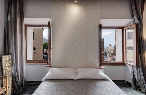 Scarlino House | Vedetta Townhouse